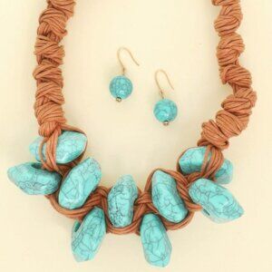 Turquoise Stone Dis Necklace Set